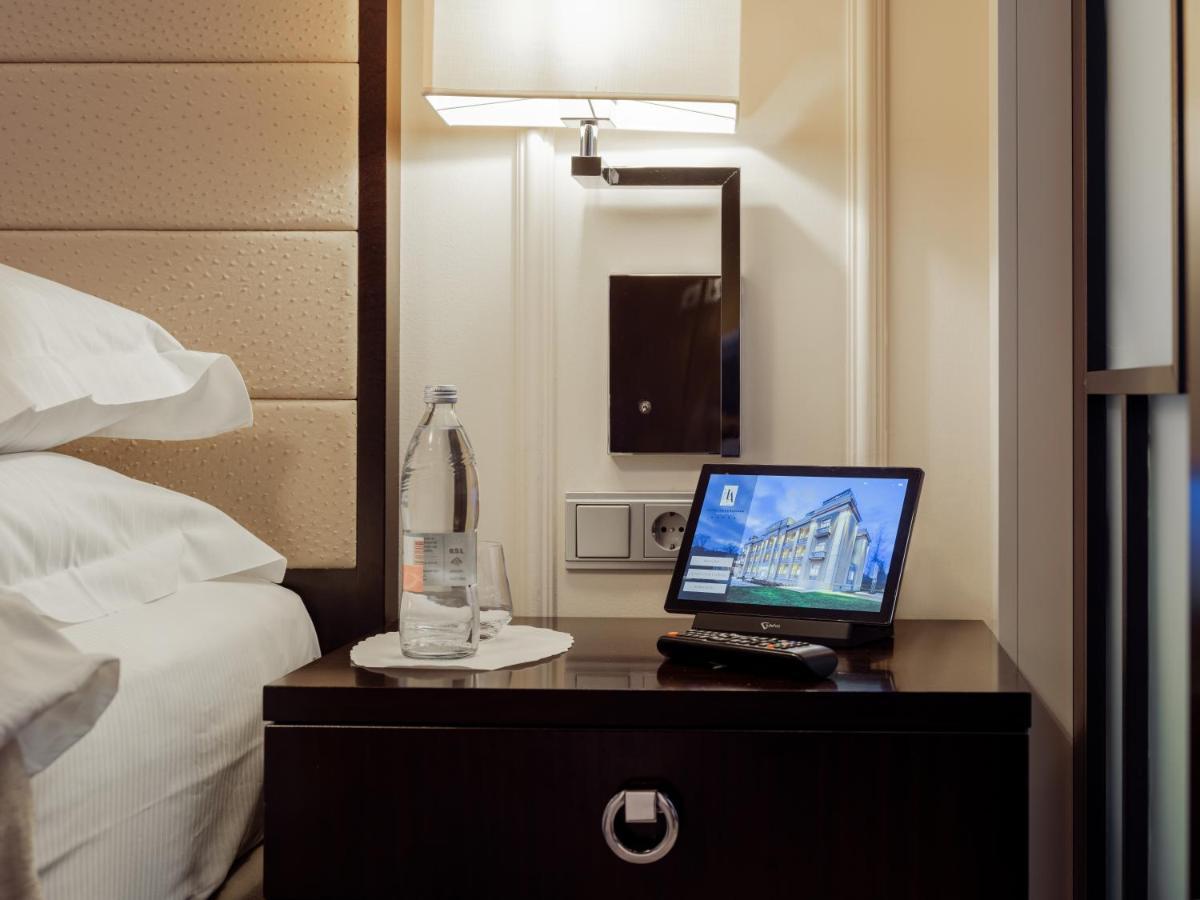 רוגאסקה סלאטינה Hotel Aleksander Medical & Spa מראה חיצוני תמונה